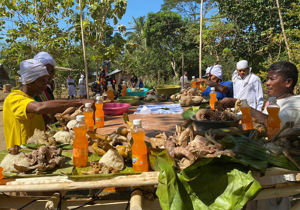 During the ritual offered to their Apo (ancestors), and to Magbabaya (God).